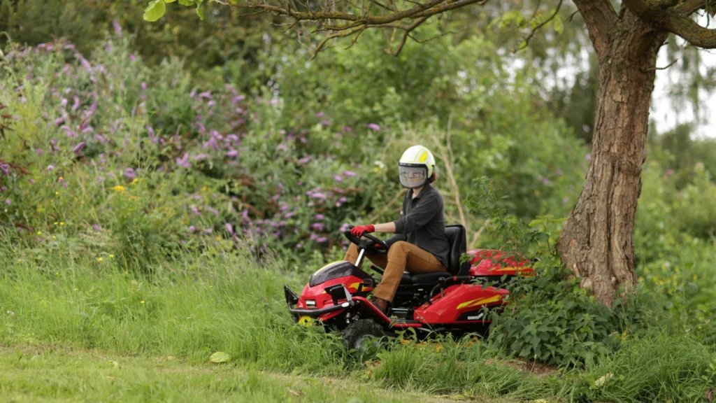 RIDE-ON BRUSH CUTTER